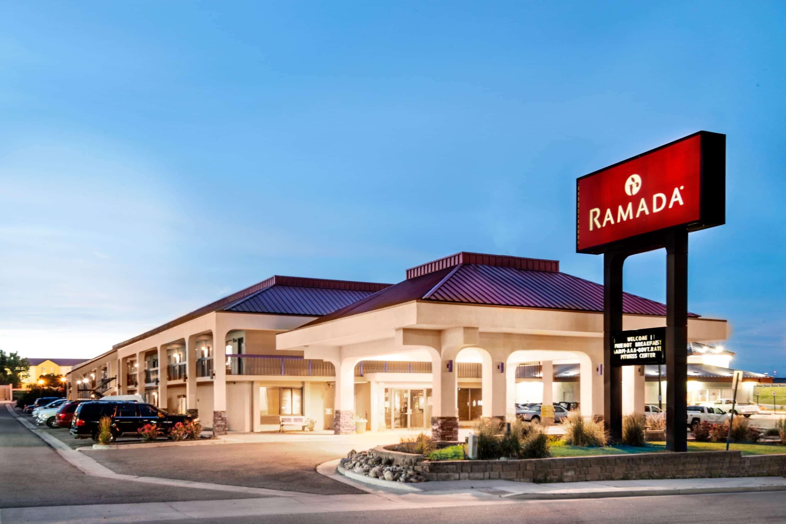 Travelodge By Wyndham Pueblo Kültér fotó
