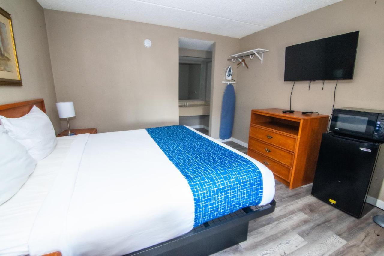 Travelodge By Wyndham Pueblo Kültér fotó