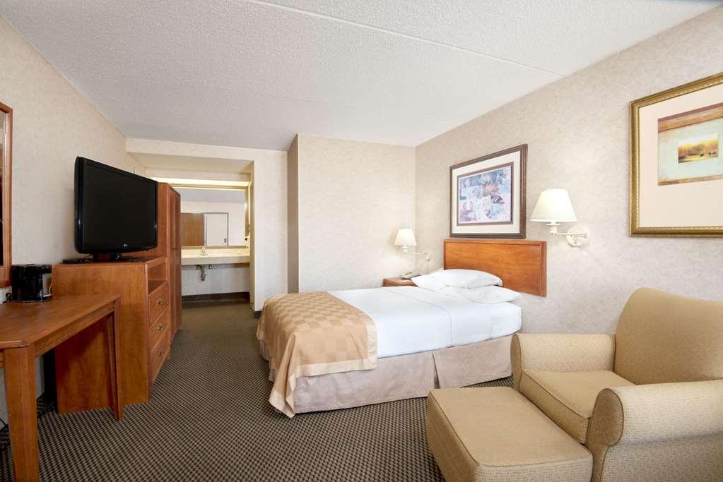 Travelodge By Wyndham Pueblo Szoba fotó