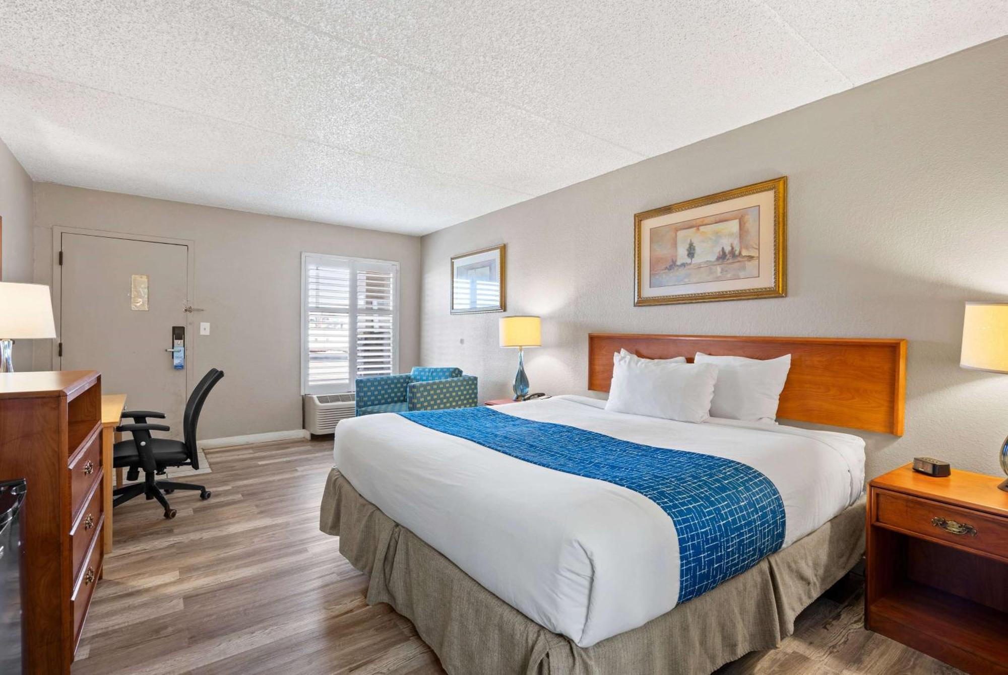 Travelodge By Wyndham Pueblo Kültér fotó