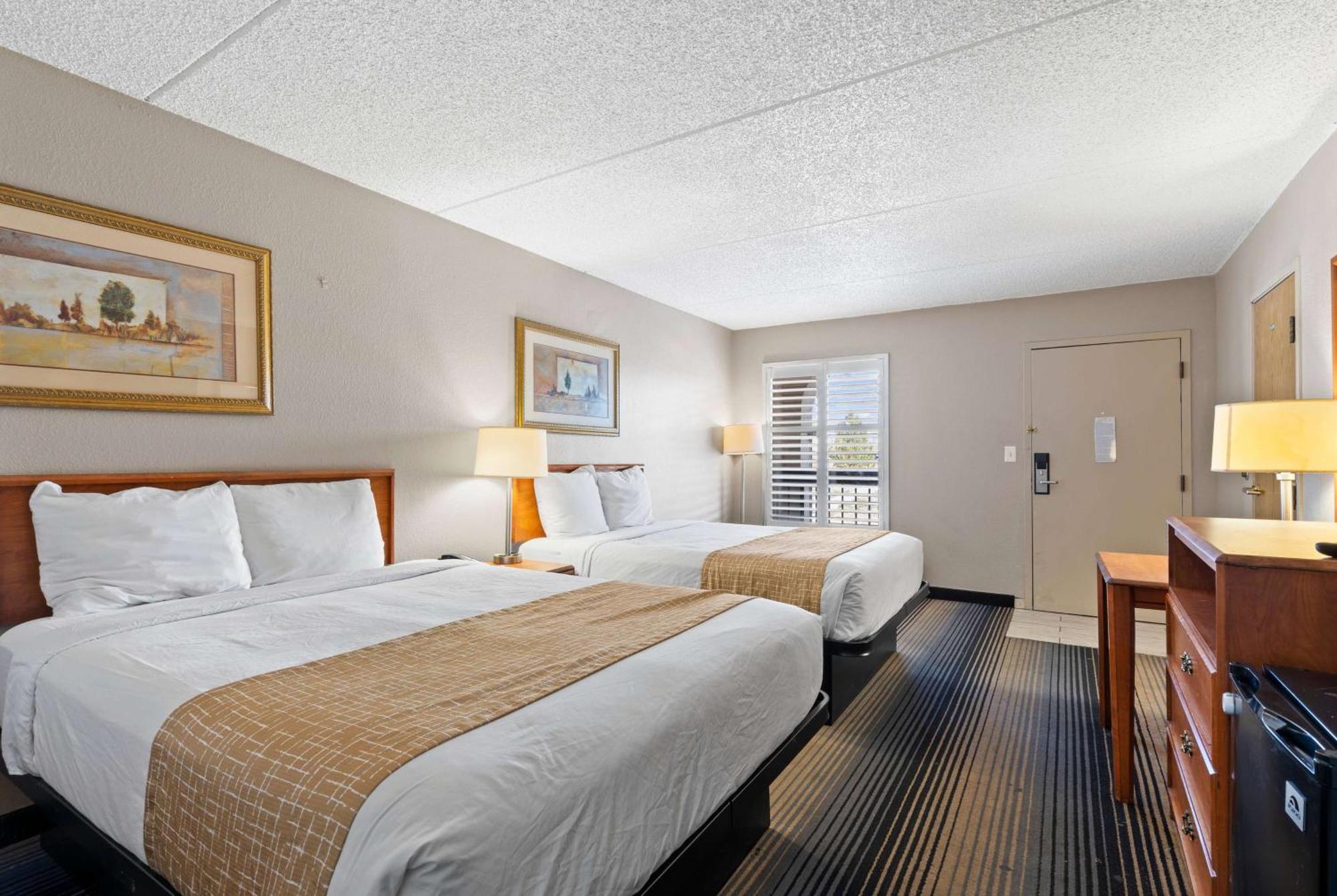 Travelodge By Wyndham Pueblo Kültér fotó